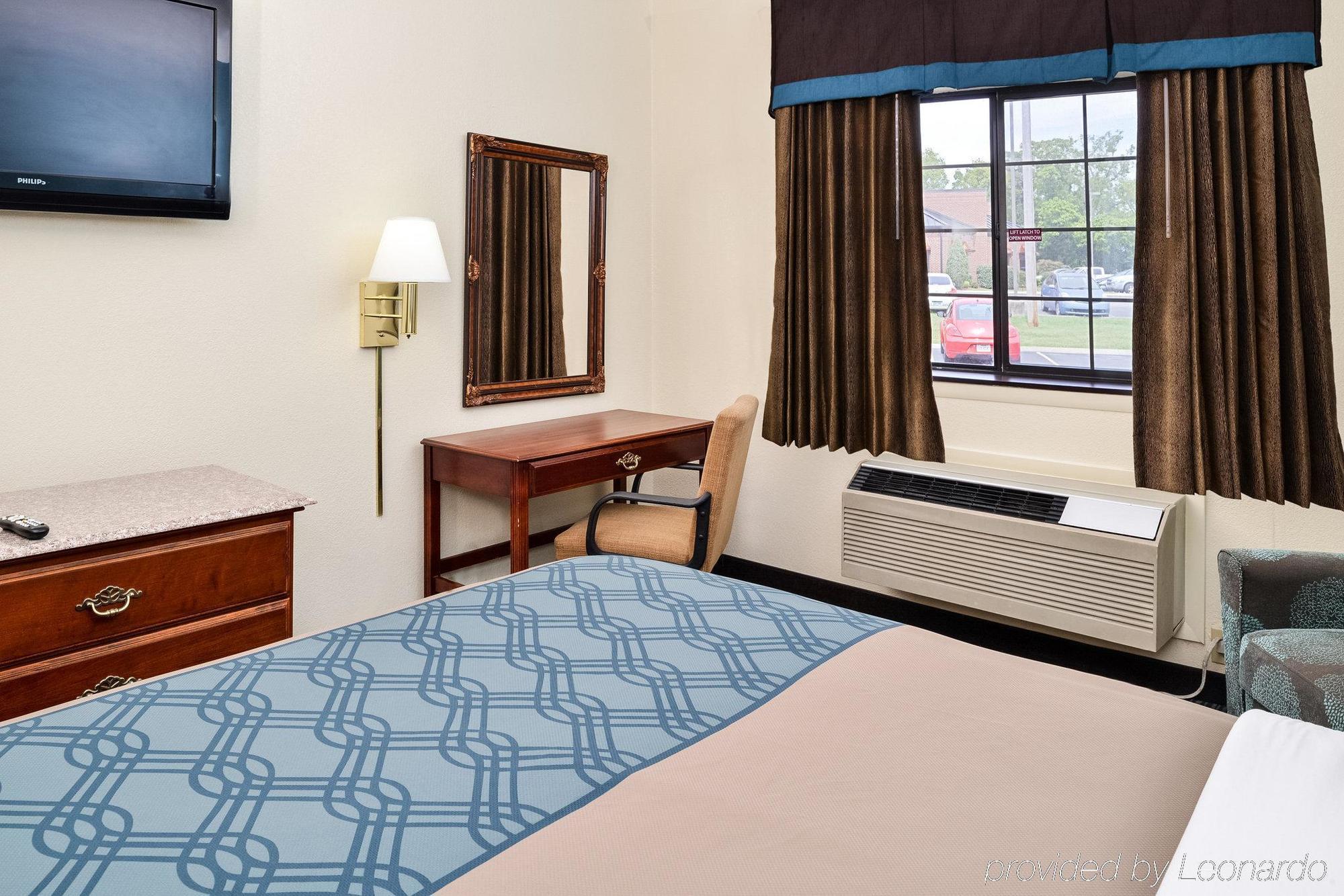Econo Lodge Inn & Suites Shelbyville Exterior foto